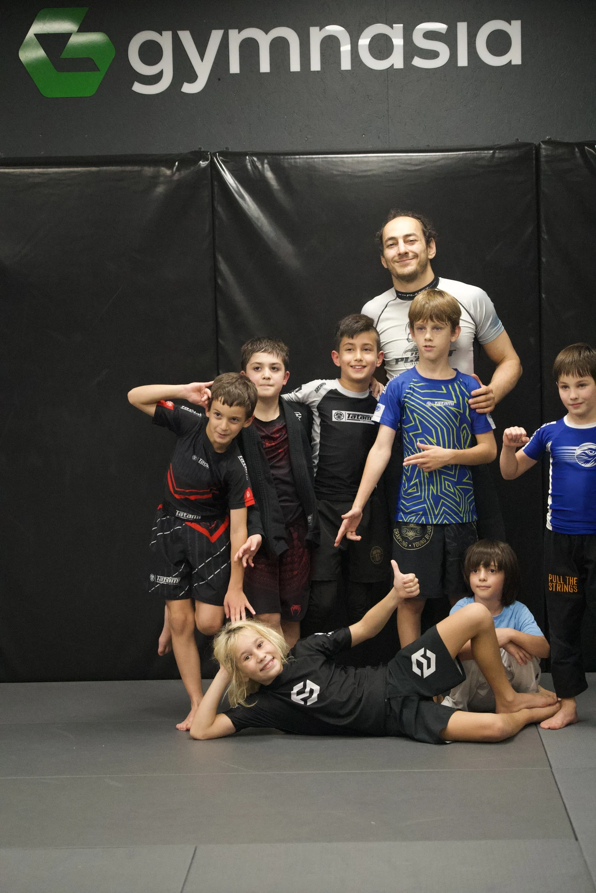 ბანაკის მონაწილეები — Amar Musa visiting Gymnasia from Germany — one more team photo