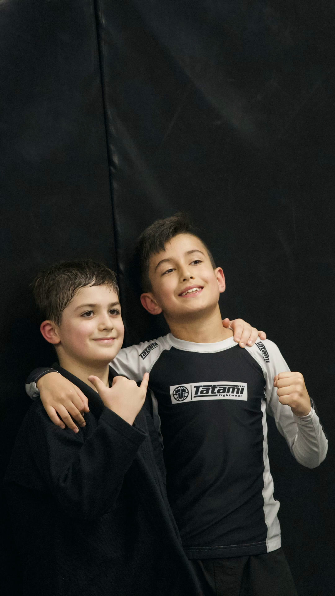 ბანაკის მონაწილეები — Nine-year-old Amar Musa visiting from Germany for grappling training at Gymnasia, with his father’s interview and English subtitles
